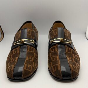 Gucci authentic Men's Brown and Black Loafers